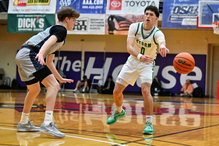 a Summit Wilsonville 5A Oregon boys basketball final 2024 Leon Neuschwander 3